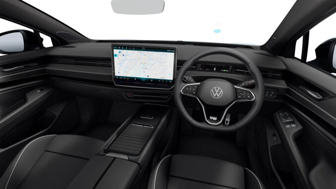 Volkswagen ID.7 210kW Match Pro S Plus 86kWh 5dr Auto Int+Ext+ Pan Electric Estate - Image 3